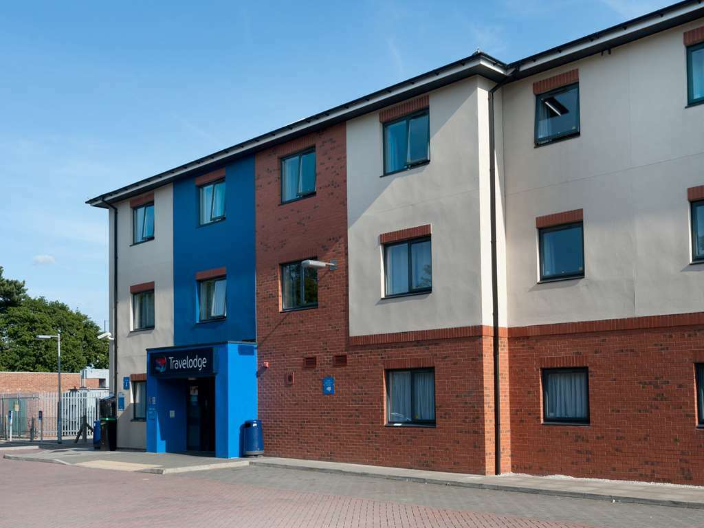 Travelodge Bromborough Port Sunlight Ngoại thất bức ảnh